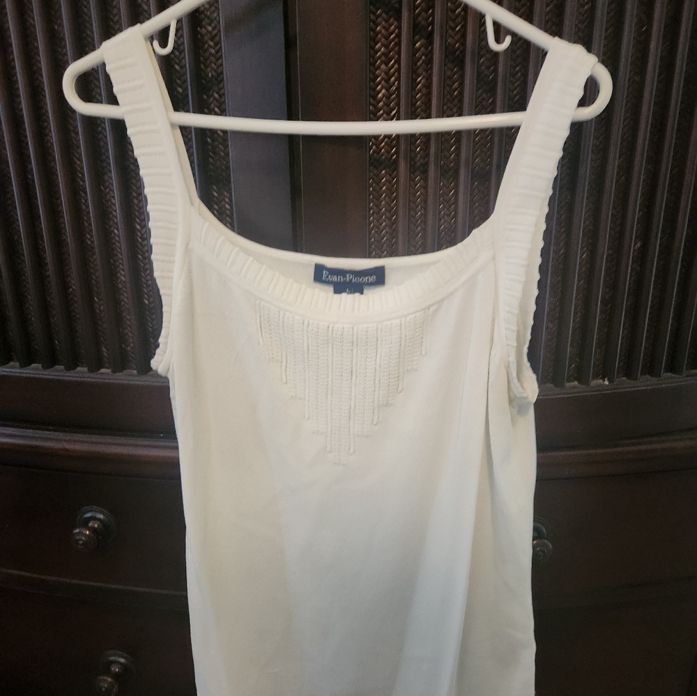 Evan Picone ivory sleeveless top